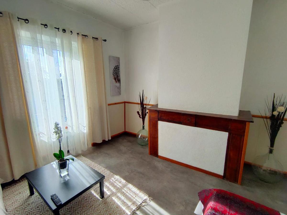 Cafe De France Eauze Bed & Breakfast Ngoại thất bức ảnh