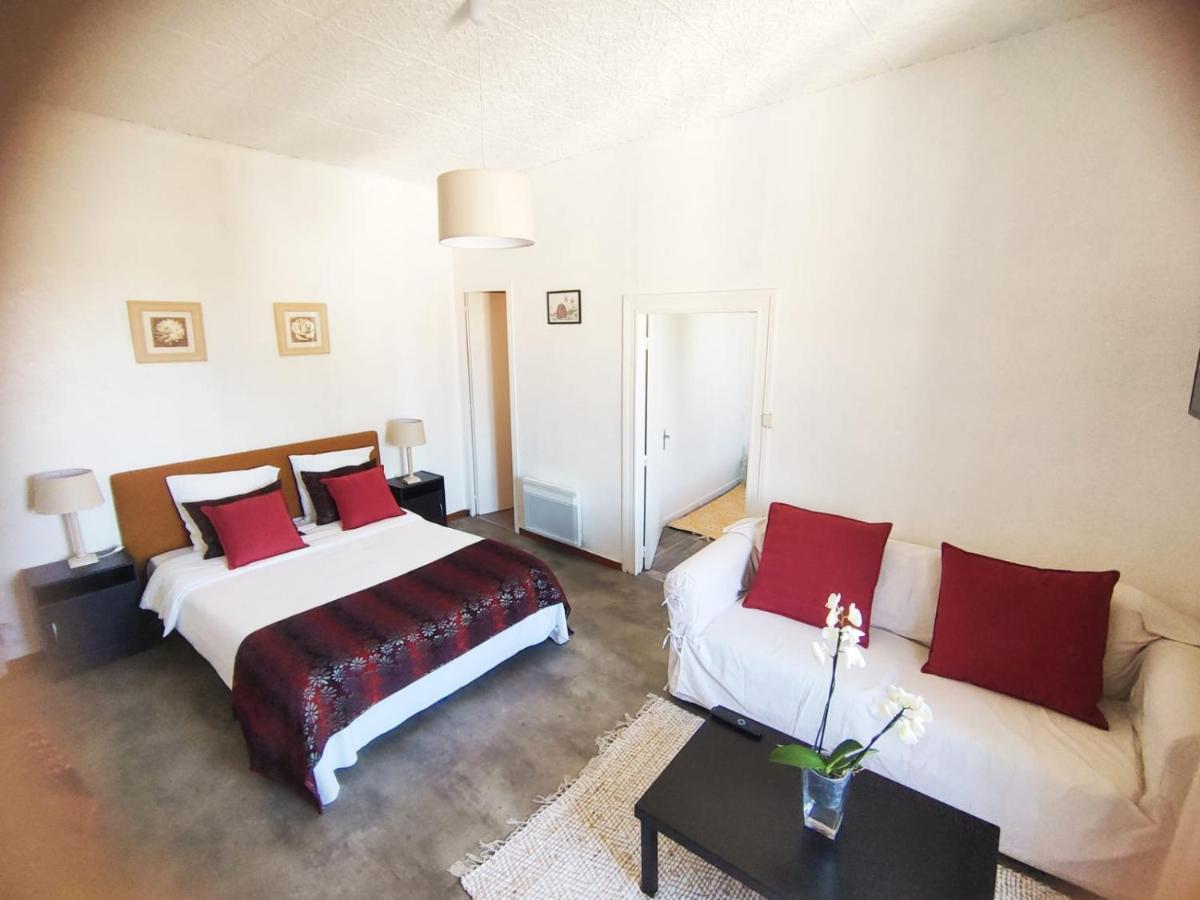 Cafe De France Eauze Bed & Breakfast Ngoại thất bức ảnh